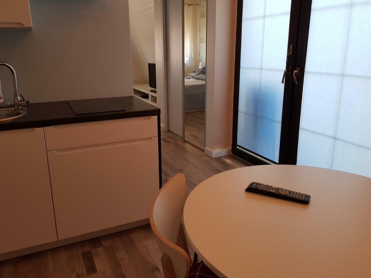 Pokoiki Krotka10 Ustronie Morskie Esterno foto
